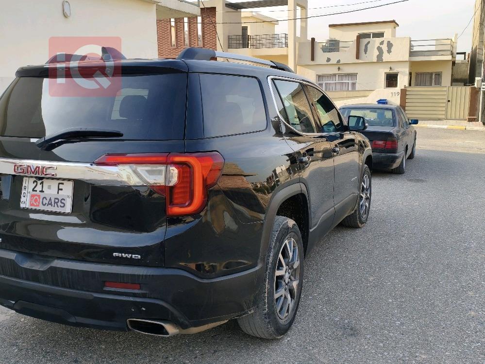 جي ام سي اكاديا